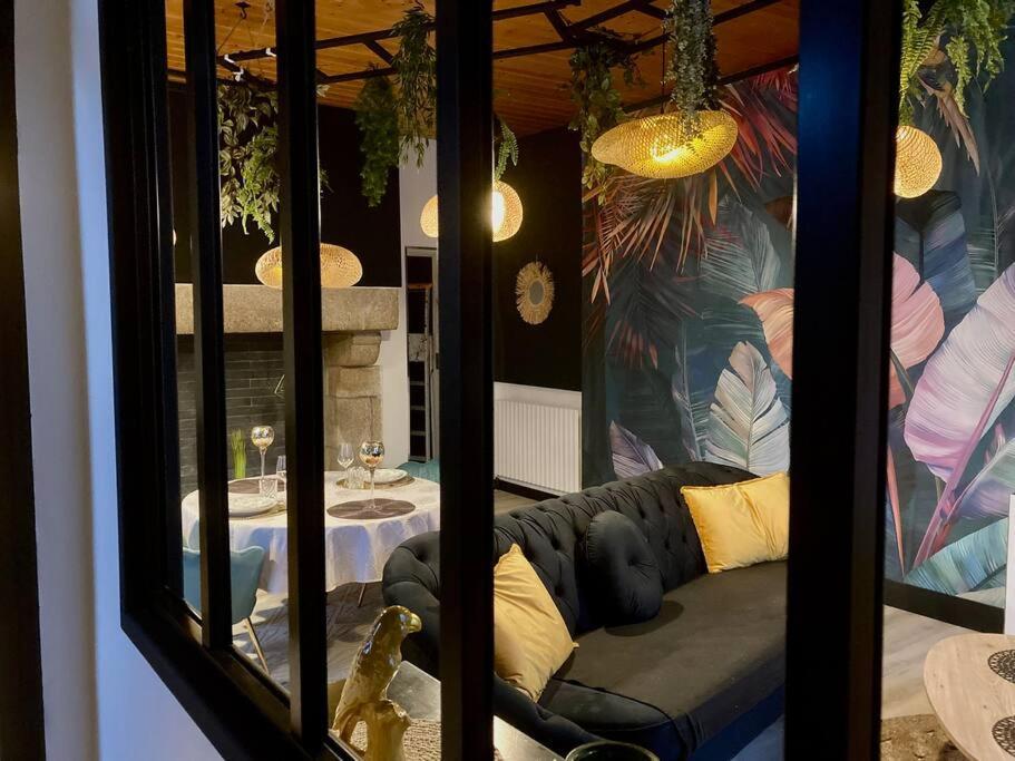 SUITE KASSIOPEE, romantisme, balnéo, sauna Quimperlé Extérieur photo