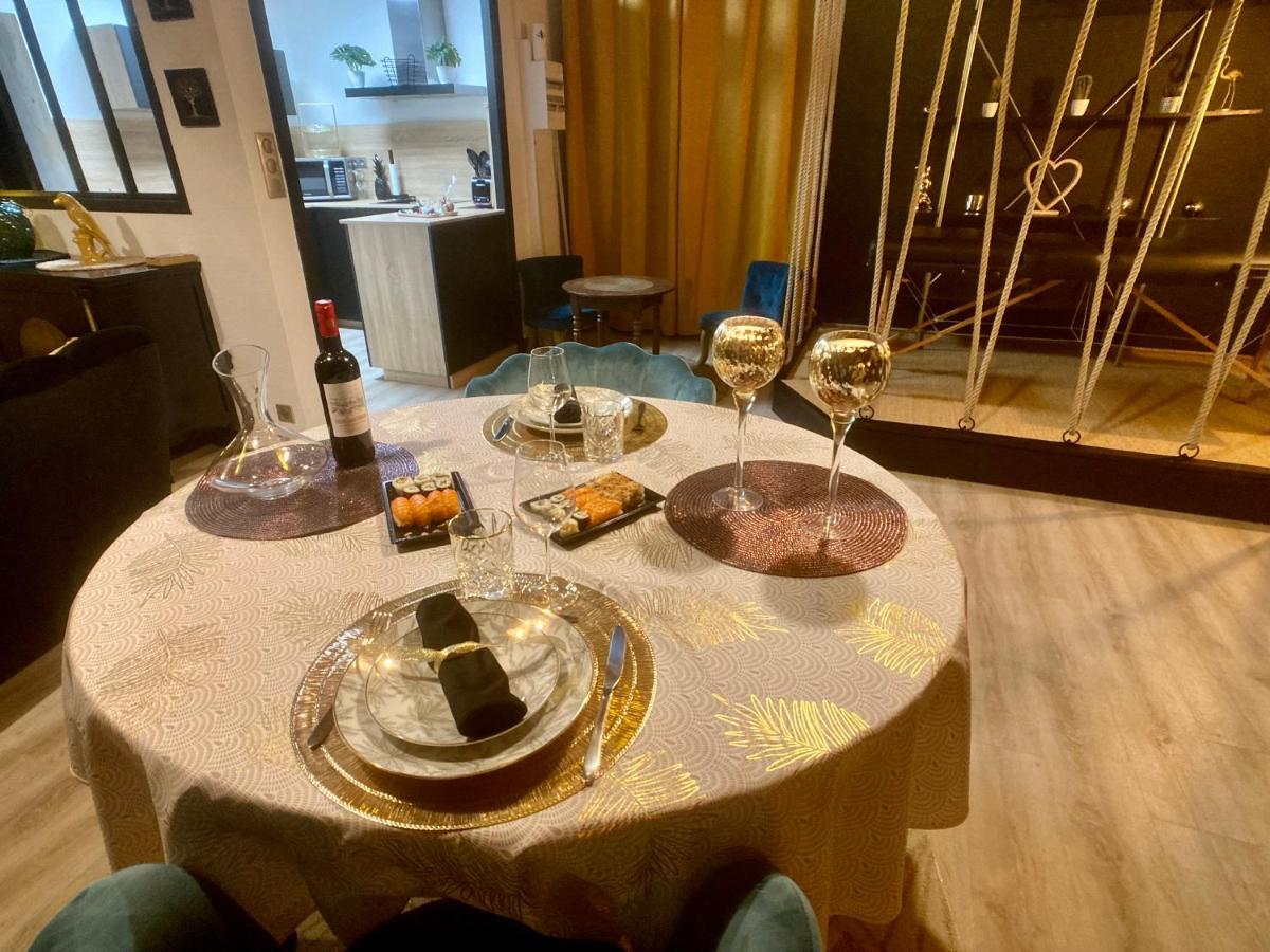 SUITE KASSIOPEE, romantisme, balnéo, sauna Quimperlé Extérieur photo