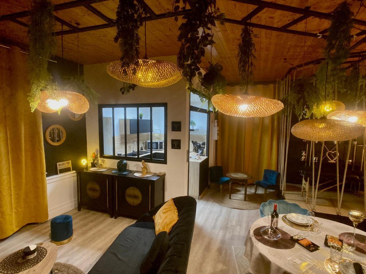 SUITE KASSIOPEE, romantisme, balnéo, sauna Quimperlé Extérieur photo